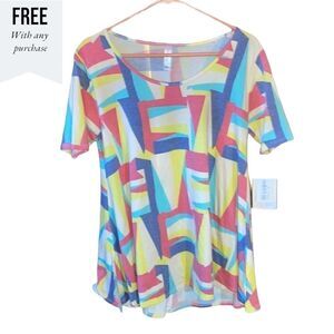 FREE NWT LuLaRoe Geometric Print Top Size S